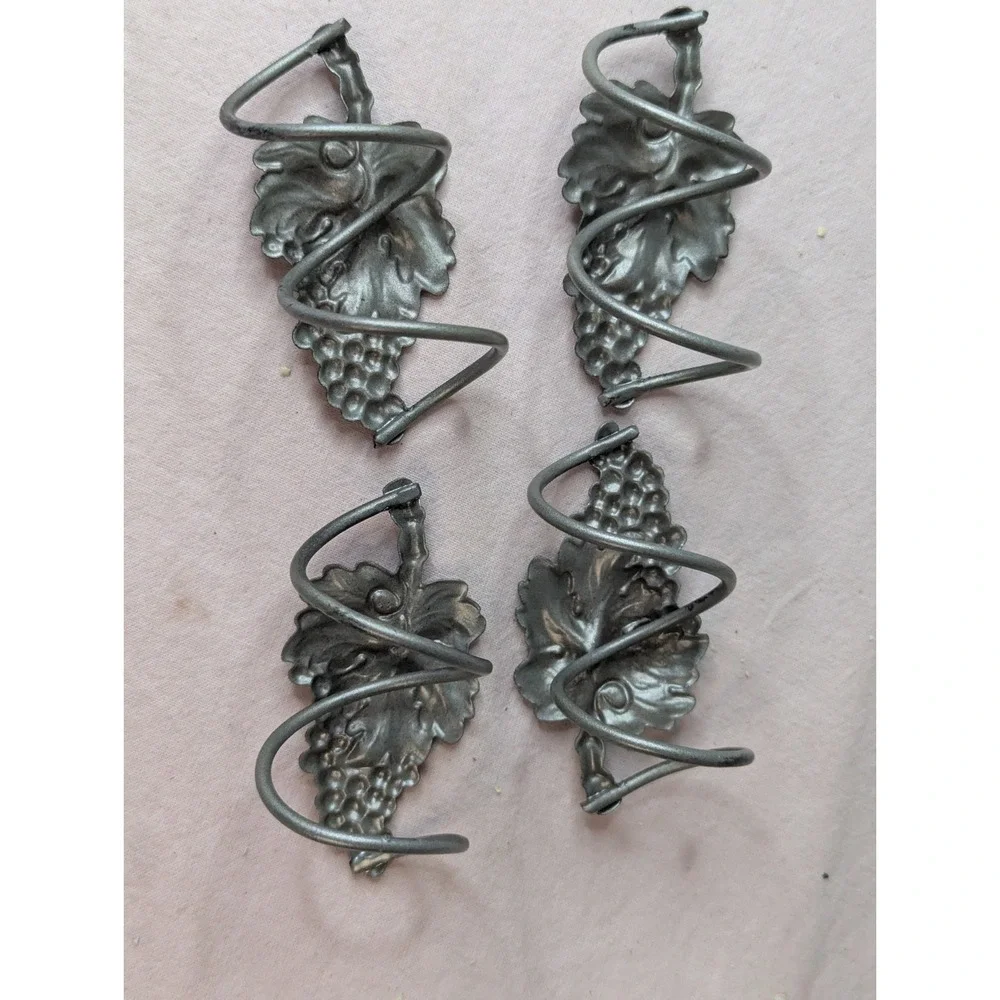 4 lot Grape leaf leaves antique gold napkin‎ rings holder tablescape table decor